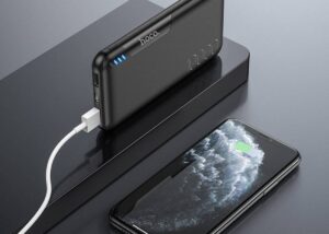 Power Bank 10000 mAh Fast Charge  - USB3.0, Type C, Micro USB Ports - Output 5V/2.4A (12W)-  overcharge, overload and short circuit protection - Black Power Bank 10000 mAh Fast Charge