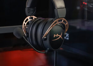 CLOUD-ALPHA-NOBOX HyperX Cloud Alpha Gold Gaming Headset AUX HyperX Cloud Alpha Gold " Limited Edition"  Wired PC Gaming Headset - Adjustable Bass, 50mm Dual Chamber Drivers, 3.5mm Port ,  Detachable Noise Cancelling Microphone , Discord Certified – PC, PS4, Xbox OneTM 