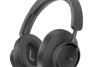 TAKT.BLACK Over-Ear Stereo Wireless Headphones PROMATE High Fidelity Over-Ear Stereo Wireless Headphones ; Bluetooth 5.4 ; 10m Operating Distance ; AUX Support ; Clear Calls ; Effortless Button Control ; Lightweight & Foldable | TAKT BLACK