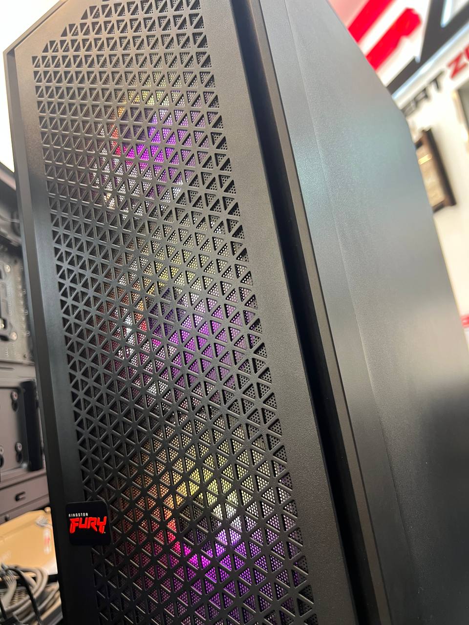 5bb7ba2a-88a4-41b6-8c52-da41eaeaa5f2 GAMING DESKTOP I7-12TH 16GB 3600/1TB HDD-500GB NVME - Image 1