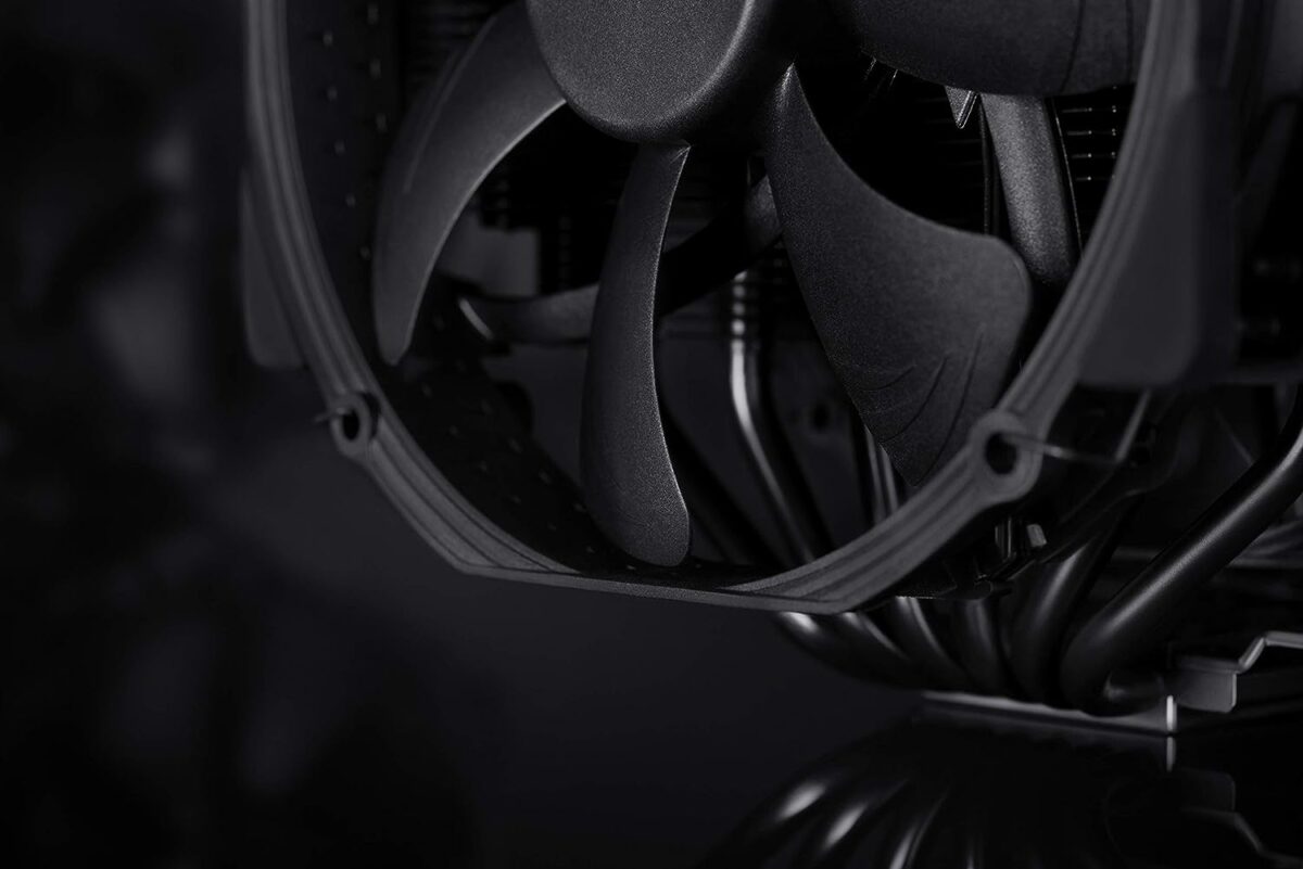 Noctua NH-D15 chromax.Black, Dual-Tower CPU Cooler (140mm, Black) "AWARD WINNING" - Image 4