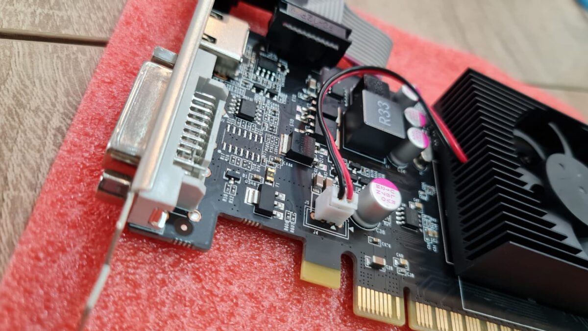 OEM GEFORCE GT730 4G DDR3  - Image 3