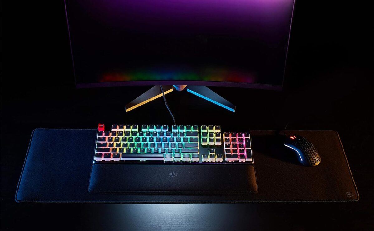 GAMING MOUSE PAD STEALTH Glorious PC , 11"x36"x0.12" , Non-slip Rubber Base, Non Shrinking Cloth Surface, Machine Washable (Cold, low tumble), Non Fraying Edges