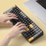 DARKFLASH GD100 Mechanical keyboard Brown Sugar YELLOW SWITCH .Key number : 100 keys ; Life cycle : 50 million times; USB Type-C ; Keycap : PBT